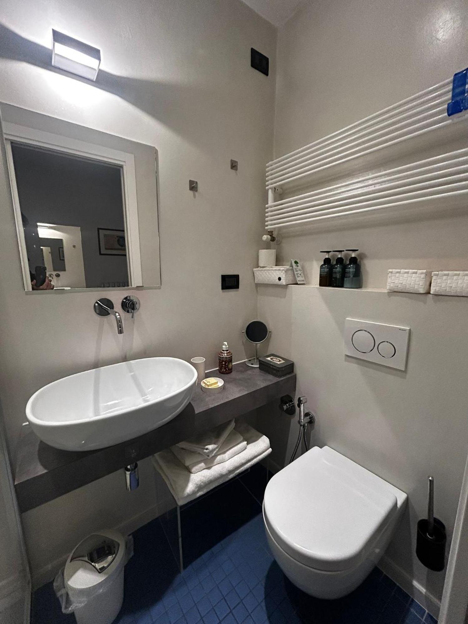 Casa Salbego R&B Bed & Breakfast โบโลญญา ภายนอก รูปภาพ